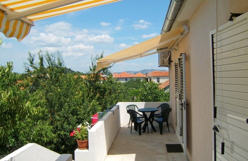 Susica Apartment | Apartments Emil, (12462), Murter, hr