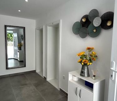 Brela Apartment | Apartments Emilija
