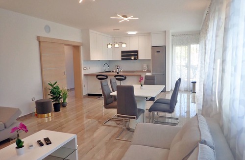 Seline Apartment | Apartments Filomena in Starigrad-Paklenica, modern and comfortable