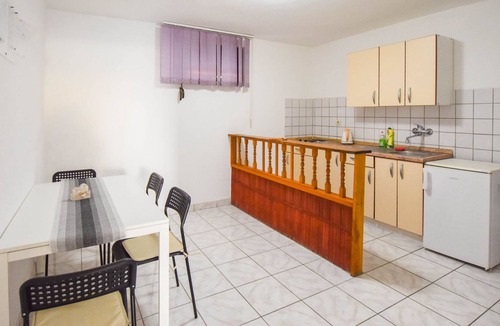 Sveti Filip i Jakov Apartment | Apartments Garoful (82851-A2) - Sv. Filip i Jakov