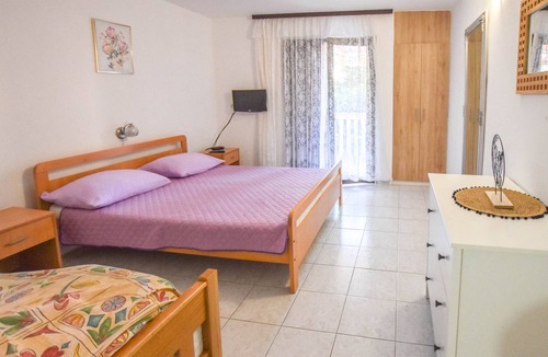 Sveti Filip i Jakov Apartment | Apartments Garoful (82851-A2) - Sv. Filip i Jakov