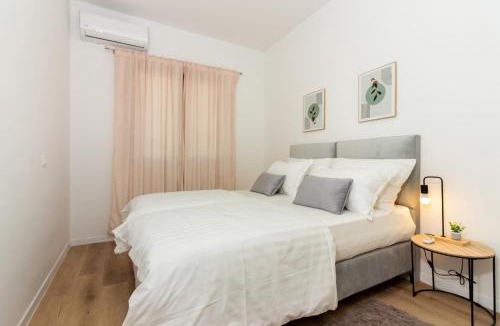 Znjan Apartment | Apartments Golden Beach
