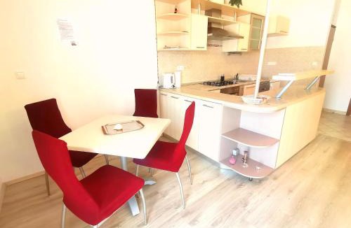 Krizna luka Apartment | Apartments Green & Orange