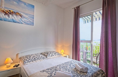 Brasina Apartment | Apartments Grljević - Studio Apartment with Balcony and Sea View (A3)