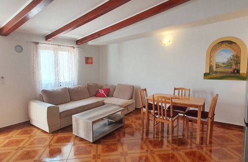 Cunski Apartment | Apartments Hajrudin, (14410), Cunski, hr
