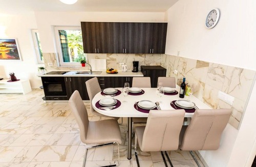 Milcetici Apartment | Apartments Jasna (107081-A2) - Malinska - island Krk