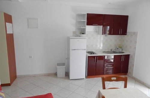Susica Apartment | Apartments Emil (25881-A2) - Murter - island Murter
