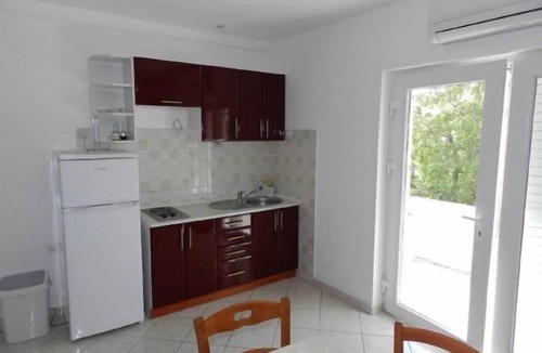 Susica Apartment | Apartments Emil (25881-A2) - Murter - island Murter