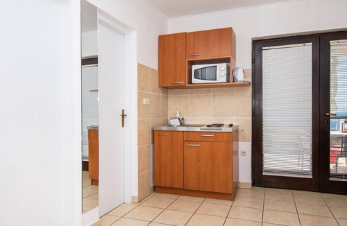 Susica Apartment | Apartments Danica (55621-A2) - Murter - island Murter