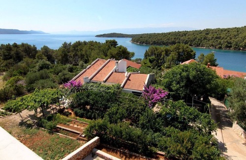 Vrboska Apartment | Apartments Emily (103701-A5) - Vrboska - island Hvar