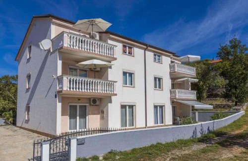 Povile Apartment | Apartments in Povile 39116