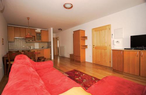 Vremski Britof House | Apartments Janks