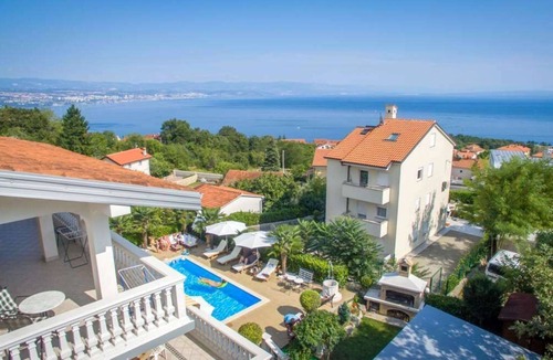 Poljane Apartment | Apartments Jasminka, (16392), Ičići, Croatia