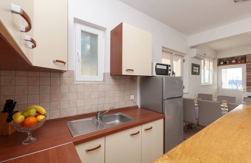 Omis Apartment | Apartments Jasna (35911-A1) - Omis