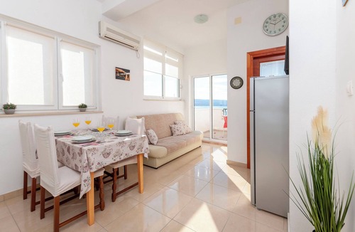 Omis Apartment | Apartments Jasna (35911-A2) - Omis