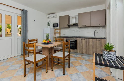Nin Apartment | Apartments Josip, (15039), Nin, hr