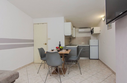 Nin Apartment | Apartments Josip, (15041), Nin, hr