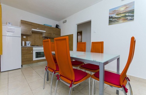 Okrug Gornji Apartment | Apartments Karlo (40351-A1) - Okrug Gornji (Ciovo)