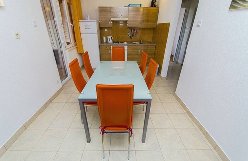 Okrug Gornji Apartment | Apartments Karlo (40351-A1) - Okrug Gornji (Ciovo)