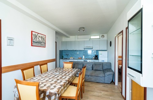 Zavrelje Apartment | Apartments Klis - Three Bedroom Apartment with Terrace - A7