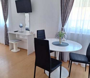Karlovac House | Apartments Kozjan