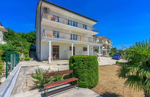 Dramalj Apartment | Apartments Laura (66681-A4) - Dramalj (Crikvenica)