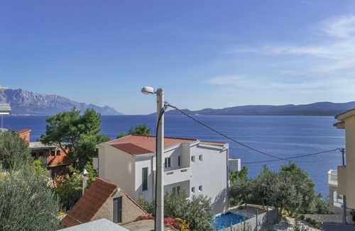 Ruskamen Apartment | Apartments Lorenzo (26581-A5) - Lokva Rogoznica