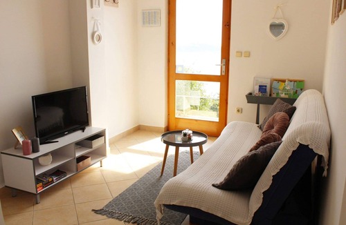 Lozica Apartment | Apartments Lovro - One Bedroom Apartment with Terrace and Sea View (2)