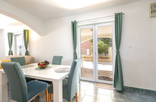 Rogoznica Apartment | Apartments Maja (28861-A1) - Rogoznica