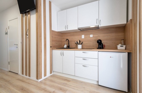 Neum Apartment | Apartments Malalu - One Bedroom Apartment with Balcony and Sea View (4+2) A2
