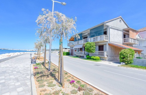 Sukosan Apartment | Apartments Marica (49152-A2) - Sukosan (Zadar)