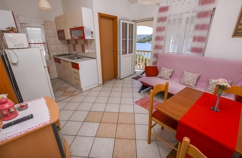 Rogoznica Apartment | Apartments Marija, (14097), Rogoznica, hr