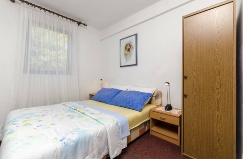 Cove Makarac (Milna) Apartment | Apartments Marija