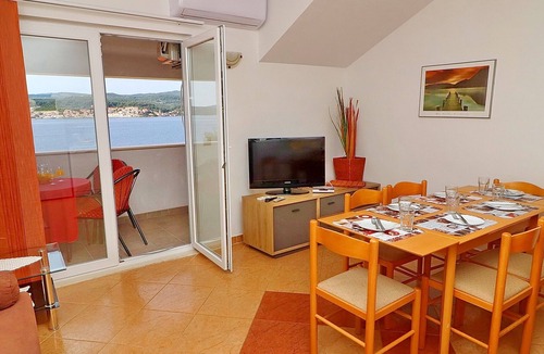 Kuciste Apartment | Apartments Marko Pelješac - Two Bedroom Apartment with Balcony (6)