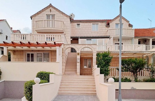 Bol Apartment | Apartments Mate, (12386), Bol, hr