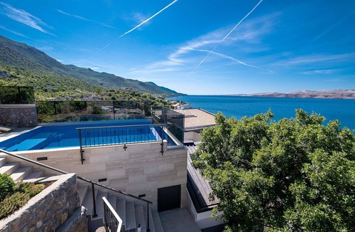 Cesarica House | Apartments Matea with Infinity Pool Top 4