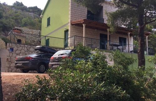 Kobas Apartment | Apartments Matuško Mljet - Two-Bedroom Apartment with Terrace and Sea View
