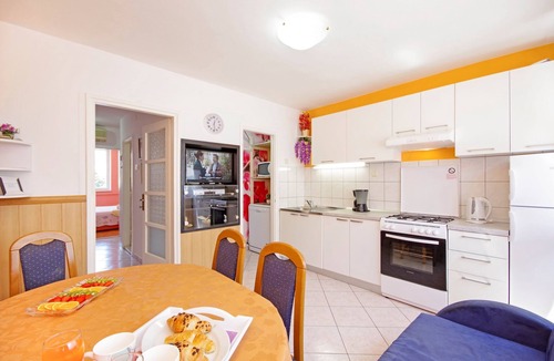 Makarska Old Town Apartment | Apartments Miše (36781-A1) - Makarska