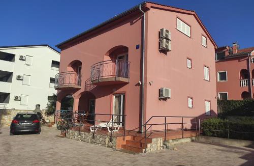 Milcetici Apartment | Apartments Mihael