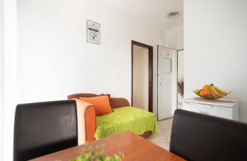Gornji Karin Apartment | Apartments Milic - One Bedroom Apartment with Sea View and Terrace