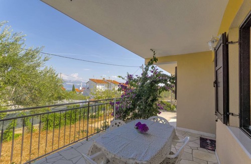 Slatine Apartment | Apartments Milka