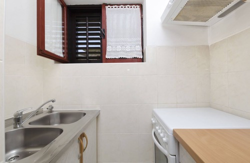Pirovac Apartment | Apartments Mime only Family (14021-A3) - Pirovac