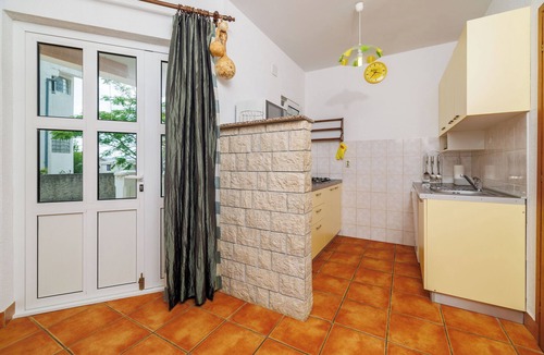Cesarica Apartment | Apartments Mirela (69941-A2) - Karlobag