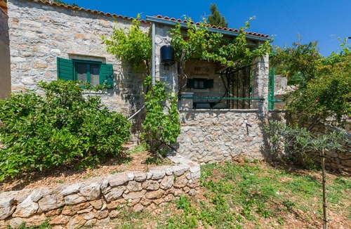 Murvica Apartment | Apartments Nada (97951-A3) - Bol - island Brac