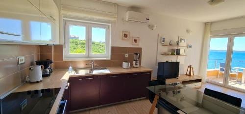 Rtina Apartment | Apartments Nicolas - Beach & Sea 10m away - Amazing sea view!