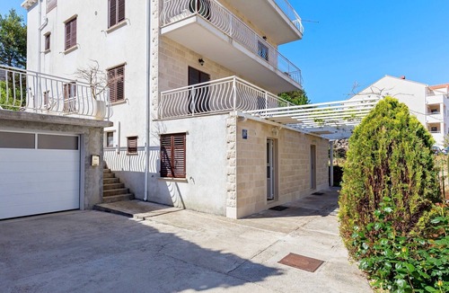 Cavtat Apartment | Apartments Nikša, (15884), Cavtat, hr