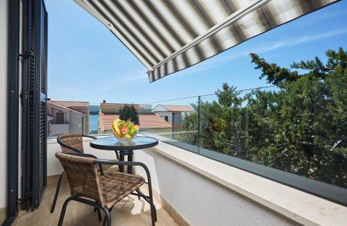Turanj Apartment | Apartments Nika