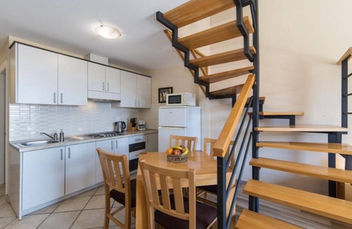 Drvenik Apartment | Apartments Nmn - Studio Apartment with Balcony 3