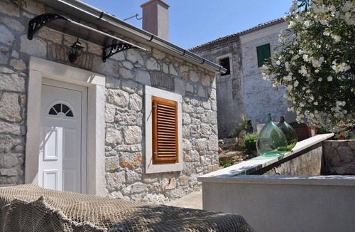 Veli Rat Apartment | Apartments Oasis (108961-A2) - Veli Rat (Dugi otok)