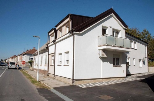Daruvar Apartment | Apartments Oaza - One Bedroom Apartment with Terrace